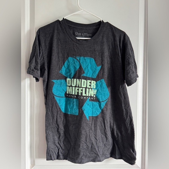 Dunder Mifflin The Office Gray T-Shirt - Picture 1 of 9
